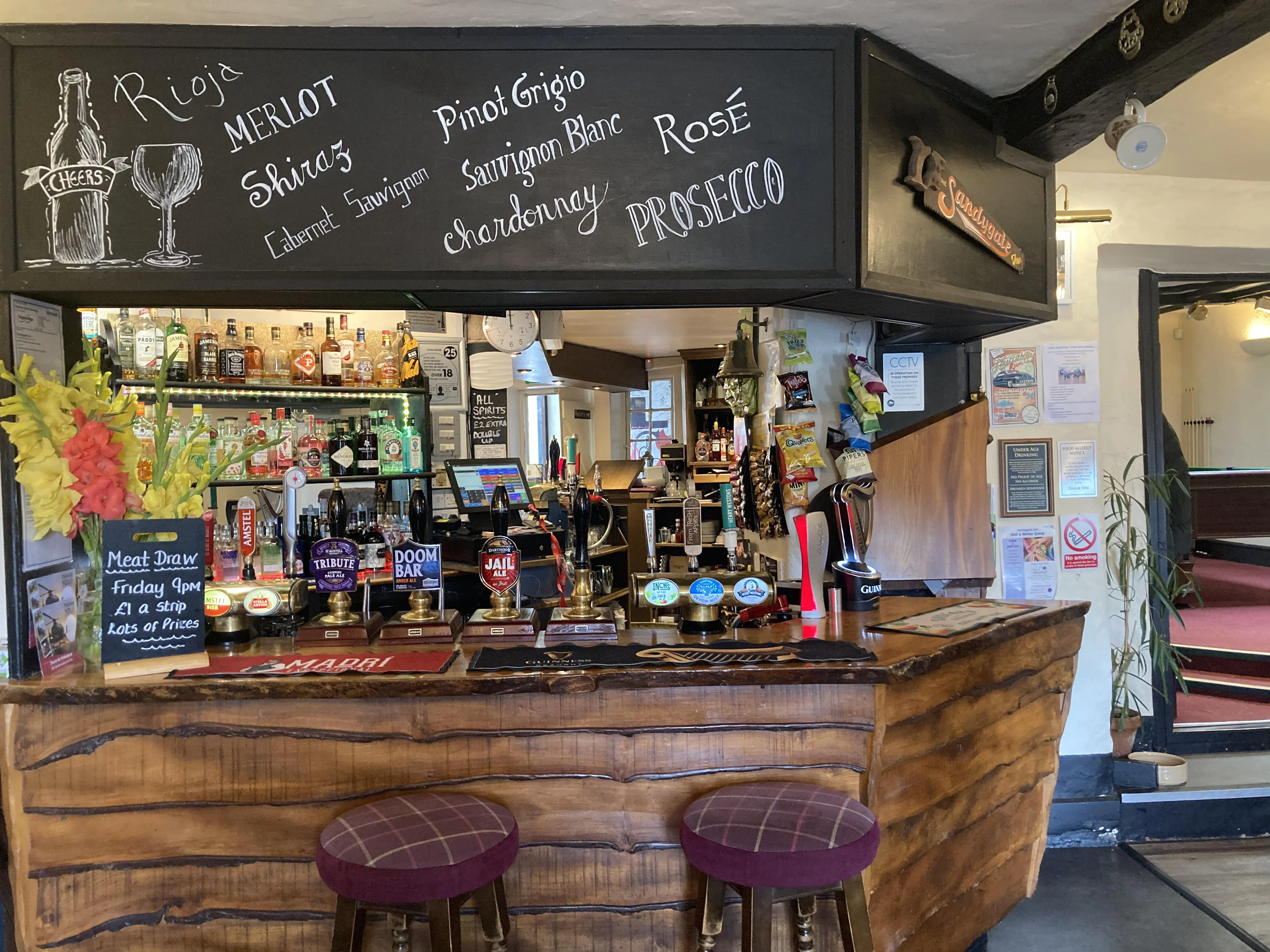 Picture of the Sandygate Inn bar